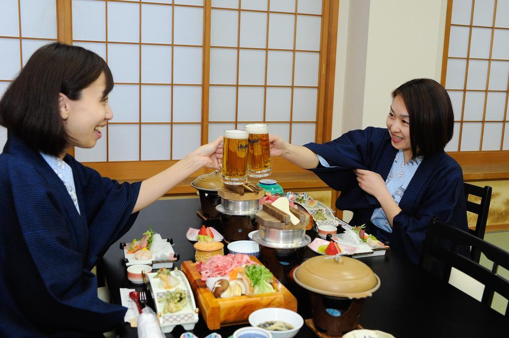 Hotel Azumashiya Kuroishi Buitenkant foto